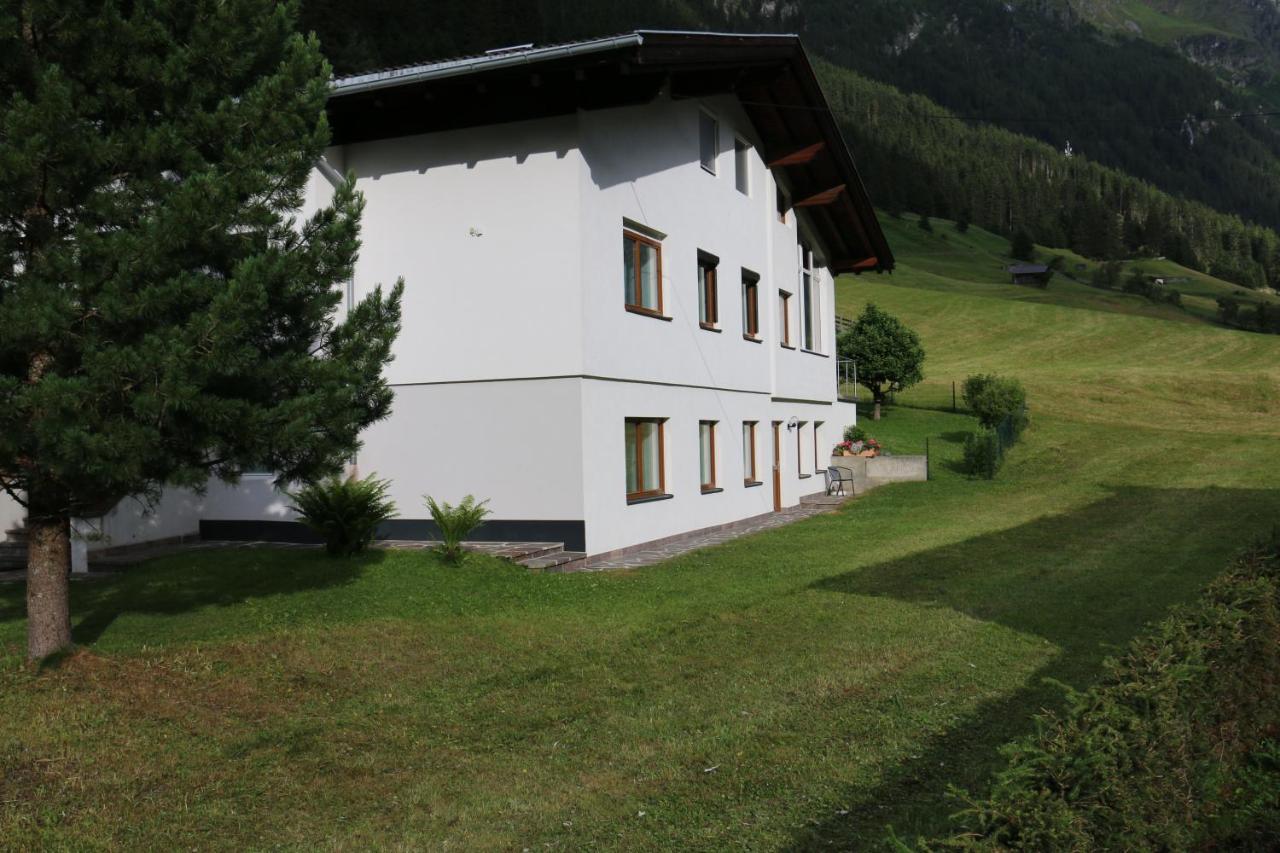 Apart Brigitta Sankt Leonhard im Pitztal Bagian luar foto